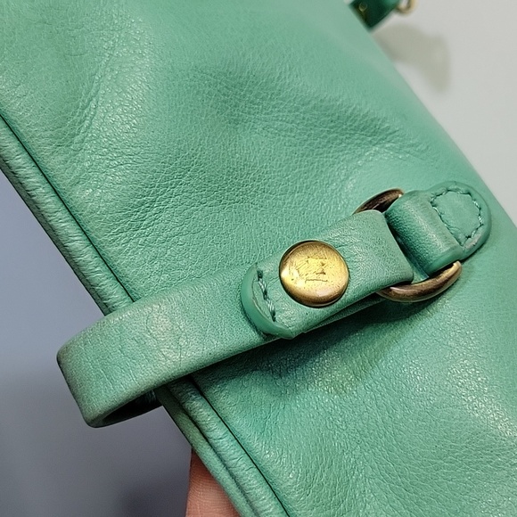 SABINA NewYork  Genuine Green Leather Crossbody Bag . - Picture 12 of 17